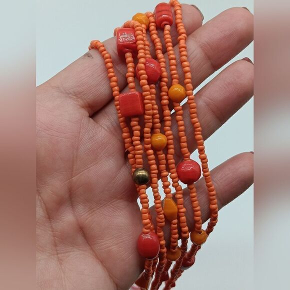 EL - Coral Beaded Ombre 20" 7 Strand Necklace & Matching Drop Earrings Set - Picture 3 of 14